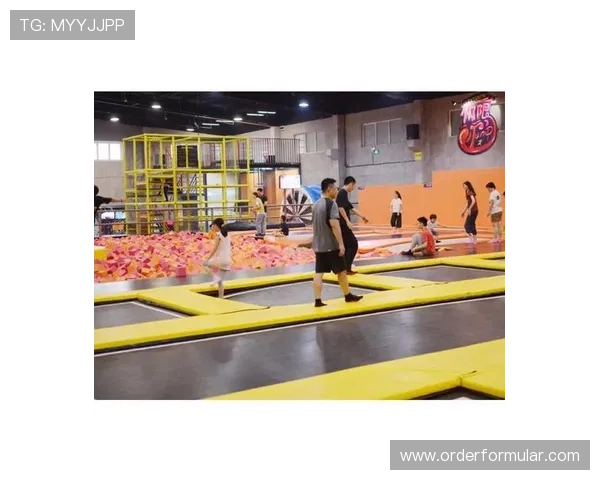 乐动体育蹦床带你体验极限运动的乐趣与健康锻炼的完美结合 乐动体育蹦床带你体验极限运动的乐趣与健康锻炼的完美结合